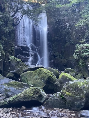Kuwanoki-Waterfall-2.jpeg